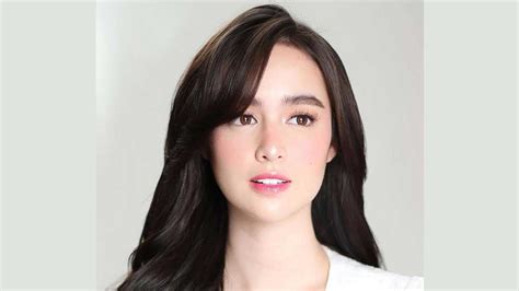 How Kim Domingo's decision to drop sexy image affected career.